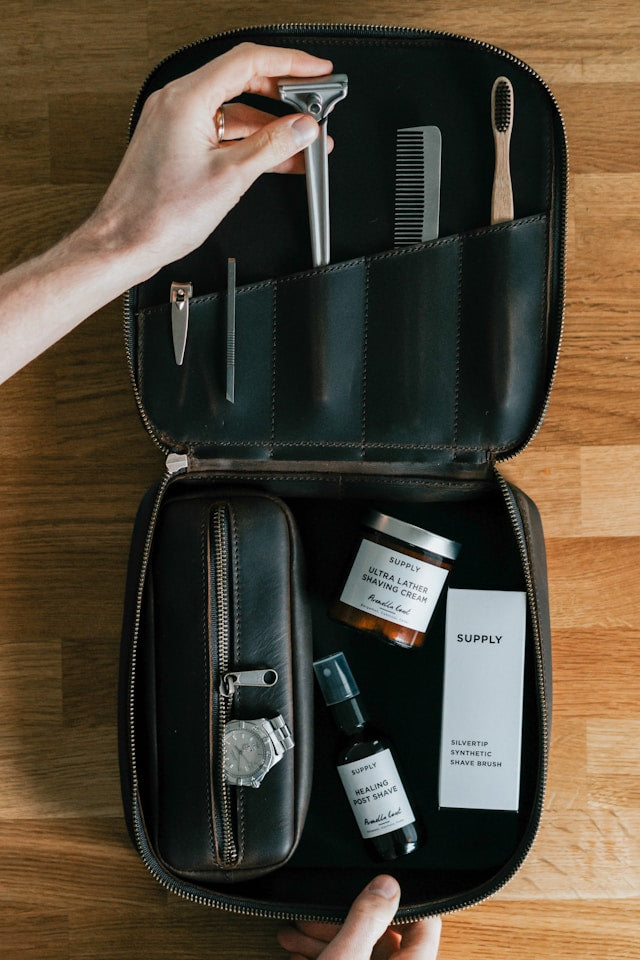 Hanging Toiletry Bag Buying Guide: What to Look for Before Your Next Trip