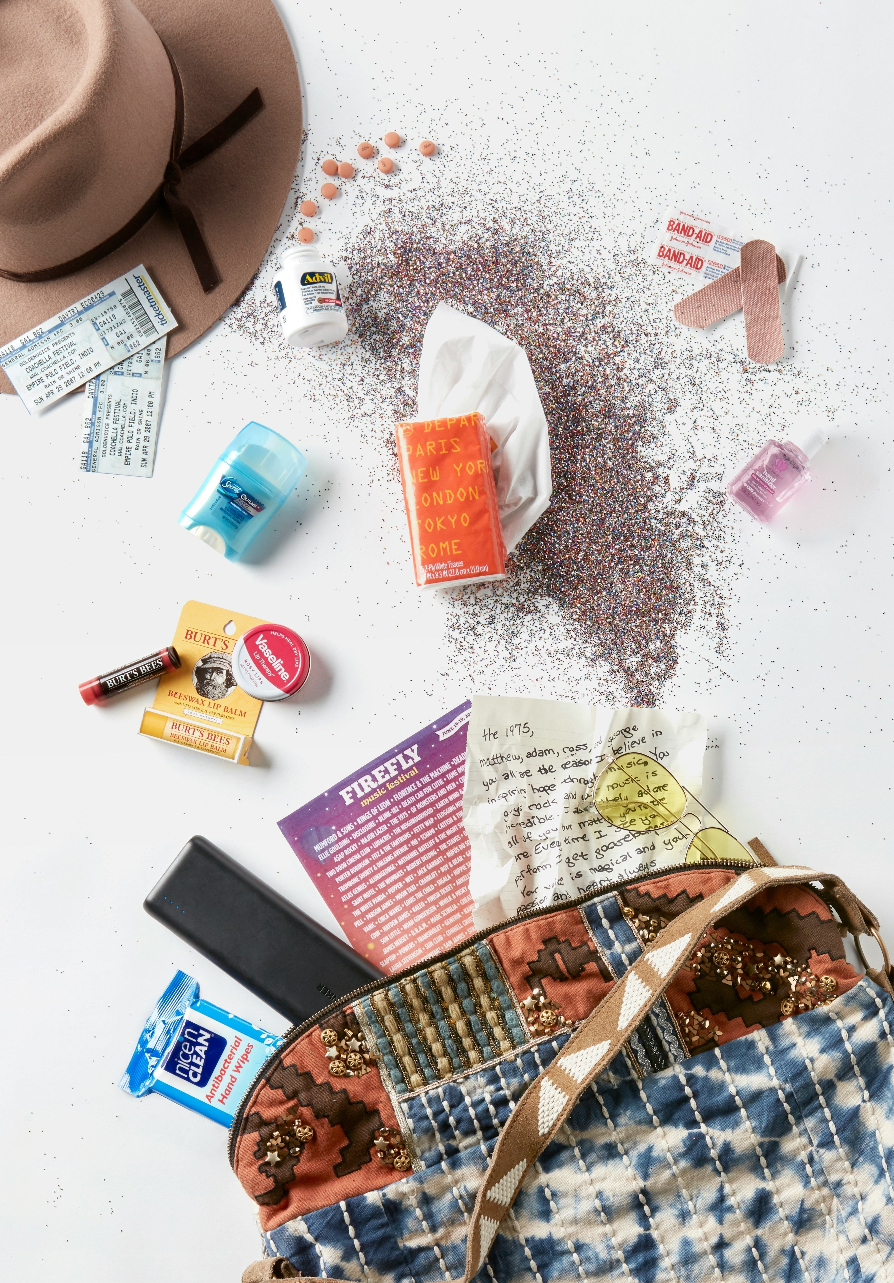 Waterproof Cosmetic Bags: What Features Should You Look For?