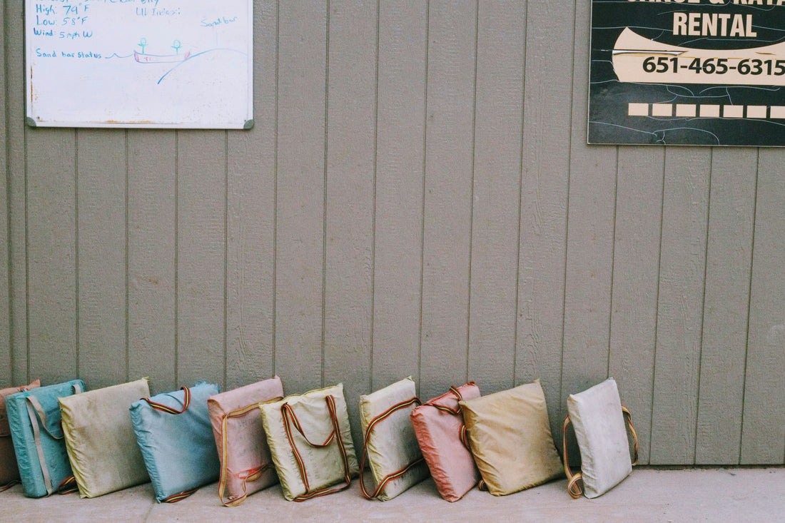 What to Pack in a Travel Toiletry Organizer for Short and Long Trips