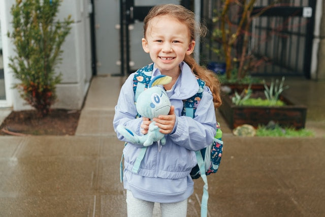 How to Pack a Preschool or Kids Backpack Without Filling It With Unnecessary Items