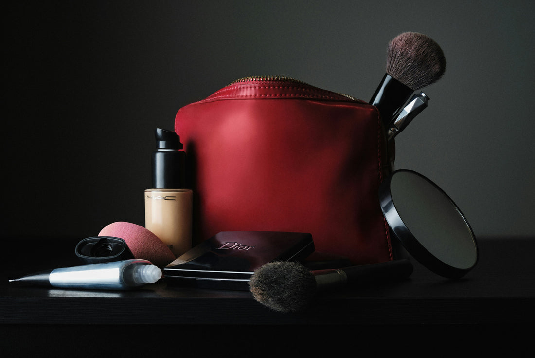 Features to Look for in a Large Capacity Travel Toiletry Bag