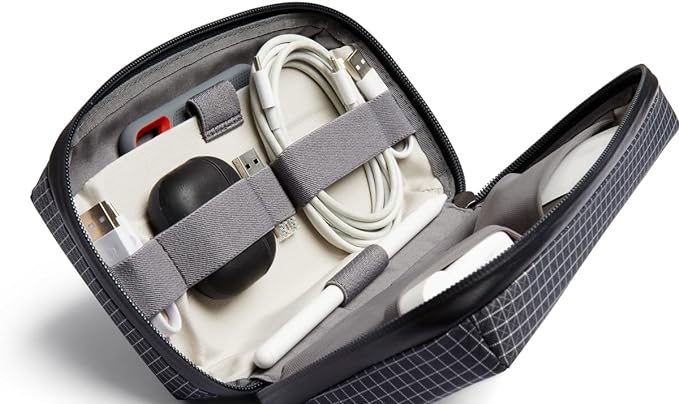 Bellroy Tech Kit (Tech Accessories Organizer Pouch, Zipper Closure Design, Stores Power Bank, Phone Charger, Cables & More, Internal)