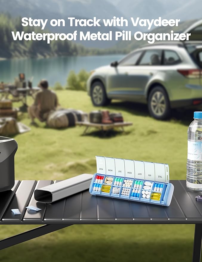 Vaydeer 7 Day Weekly Pill Organizer (Support 2 Times a Day), Metal Travel Pill Case, Large Capacity Daily Cute Pill Box for Supplements, Pills, Vitamins and Medication (Sliver)