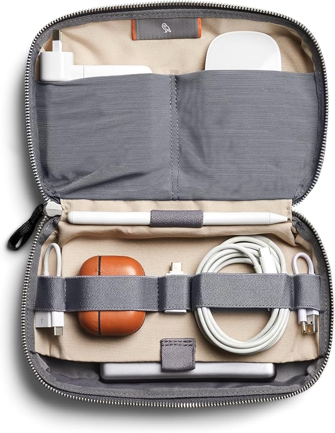 Bellroy Tech Kit (Tech Accessories Organizer Pouch, Zipper Closure Design, Stores Power Bank, Phone Charger, Cables & More, Internal)