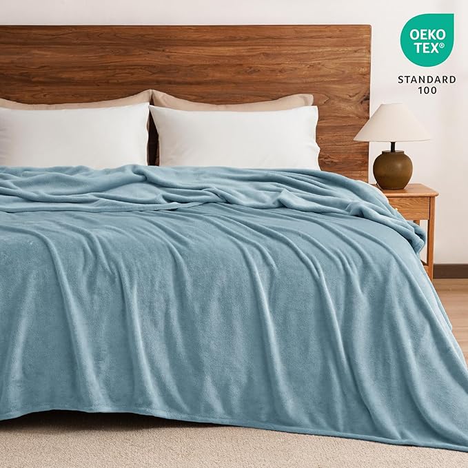 PHF Ultra Soft Fleece Blanket Twin Size, No Shed No Pilling Luxury Plush Cozy 300GSM Lightweight Blanket for Bed, Couch, Chair, Sofa Suitable for All Season, 66" x 90", Dusty Blue