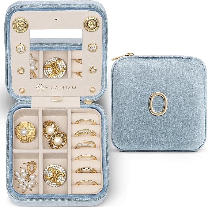 Vlando Graduation Gifts for Her, Graduation Travel Gifts for Women, 2025 Graduation Gifts Travel Accessories for Girls, Graduation Travel Essentials Small Jewelry Box - Letter O, Blue